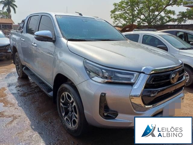 HILUX CD SRX 2.8 D-4D TURBO