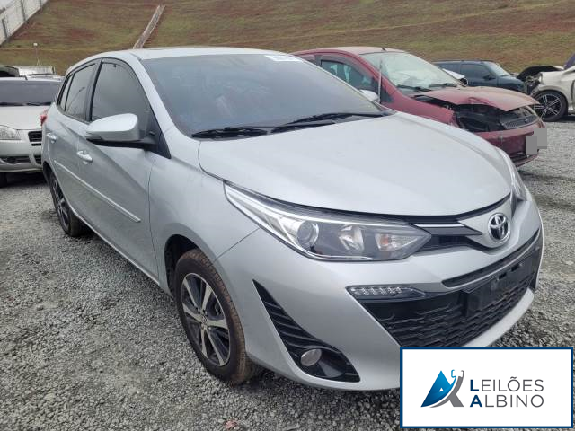YARIS XLS CONNECT CVT 1.5 16V DUAL VVT-I