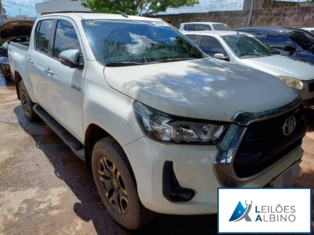 HILUX CD SRV 2.8 D-4D TURBO 2