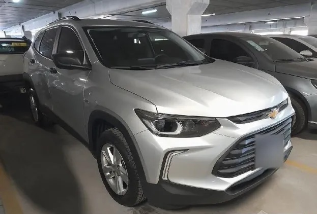 •	Marca: Chevrolet  •	Modelo: Tracker Versão: 1.2 T A 